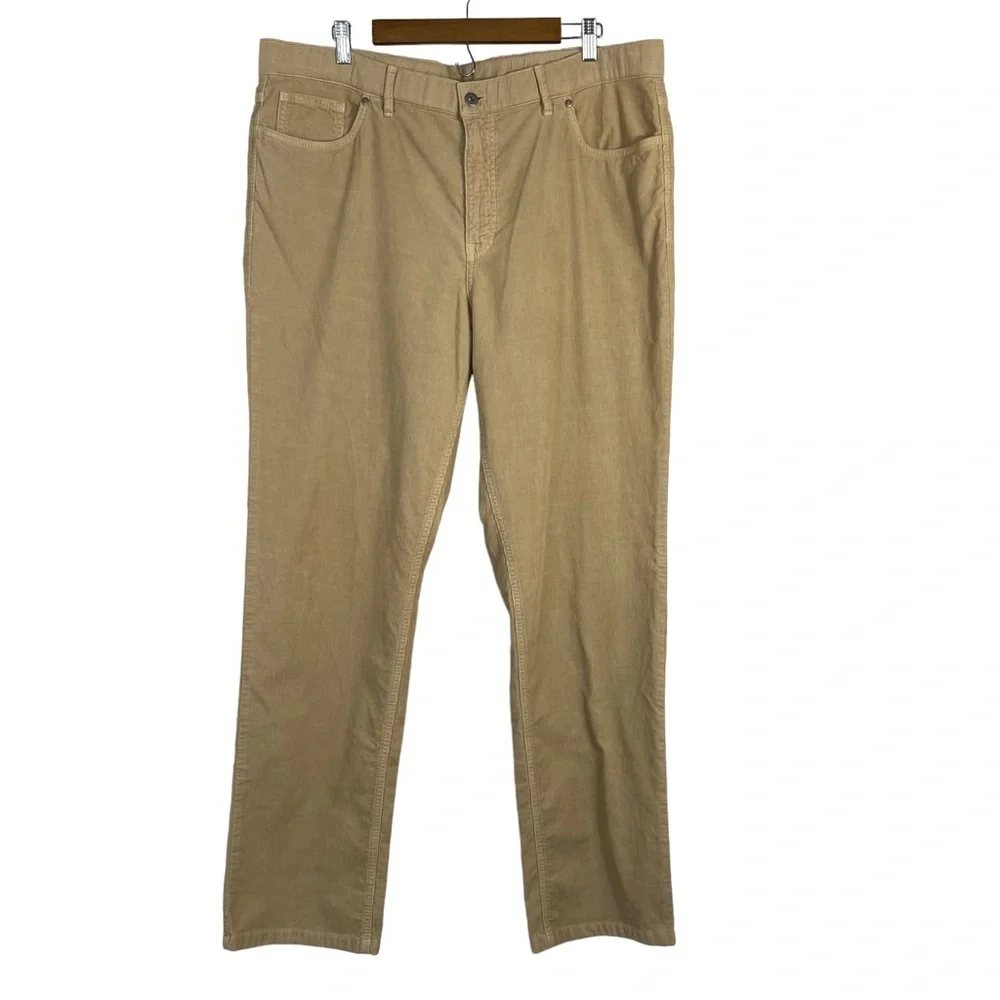 𝅺bullock & Jones Men’s Khaki Tan Corduroy Straight-Leg Pants, EUC, Size 40x34 - Picture 3 of 14